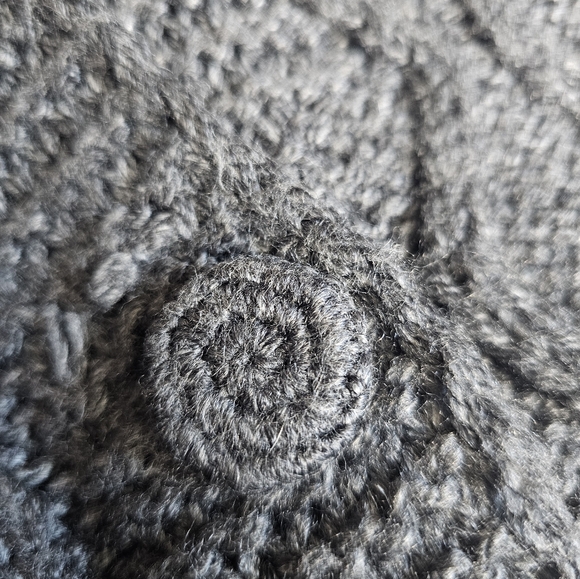 Love by Design sweater dress. Medium - Picture 4 of 5